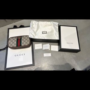 NWT Gucci Supreme Monogram Web Ophidia Brown Wristlet Bag
